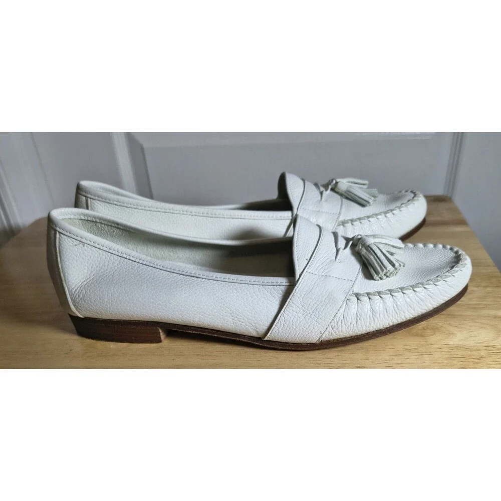 Cole Hahn Penny Loafer With Tassell, New, 10.5 White